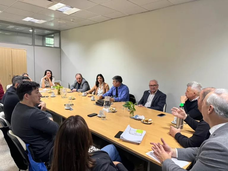 Autoridades de La Pampa coordinan acciones para prevenir delitos en estaciones de servicio