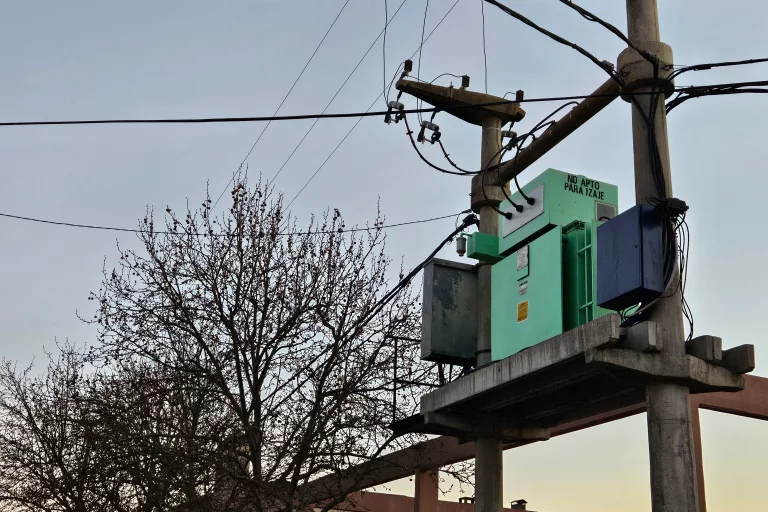 La Pampa mantiene congelamiento de tarifas eléctricas para 104 mil familias gracias al ahorro energético
