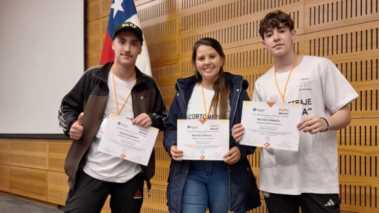 Estudiantes de Ingeniero Luiggi y Trenel, presentes en la “Infomatrix” en Chile