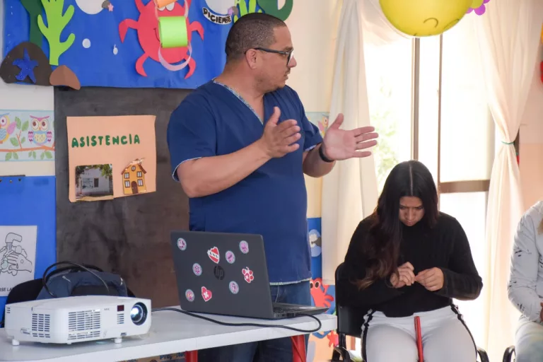 “Aprovechamos esta etapa sin casos para profundizar las medidas adecuadas”, afirmó Calmels en una charla sobre Dengue