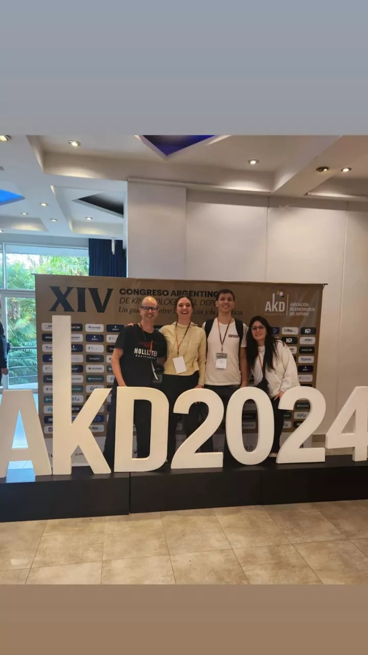 Macota Espada y Betina Venturucci en el Congreso de Kinesiología del Deporte