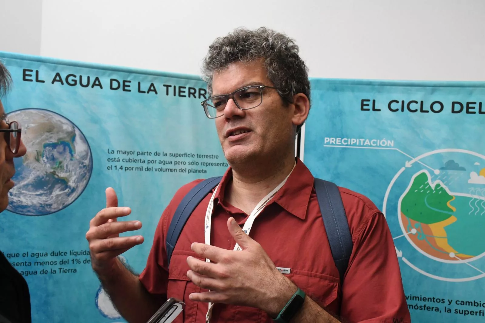El arsénico en el agua potable: una realidad que no debe alarmar pero sí vigilar, según el geólogo uruguayo Mariano Cáceres