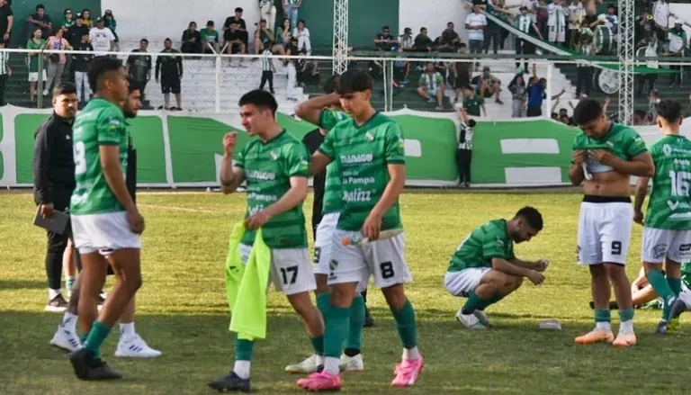 Descendió Ferro: La victoria no le alcanzó para salvar la categoría