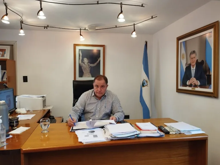 El gobierno pampeano convocó a los gremios estatales  a paritarias el próximo 15 de octubre