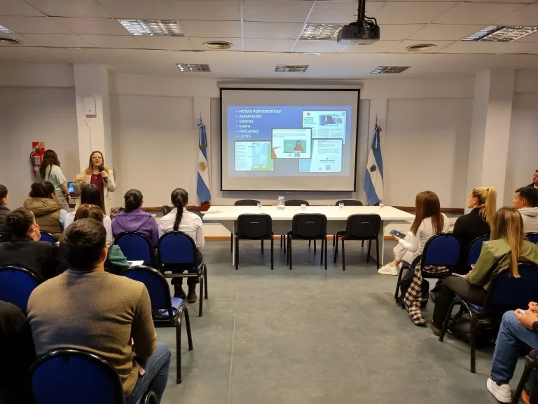 Presentan nuevo material de estudio multimedial para postulantes a la policía: formación con perspectiva de género y derechos humanos