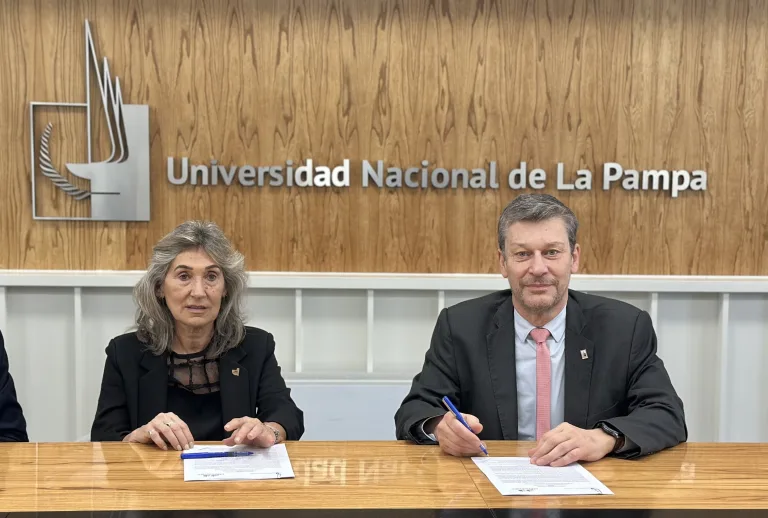 Convenio entre Cámara de Diputados y UNLPam permitirá pasantías para estudiantes en la Legislatura