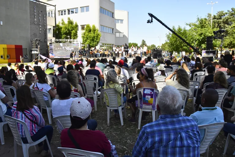 El festival ‘Mundos Posibles’ celebró la inclusión y el arte con más de 400 jóvenes en La Pampa