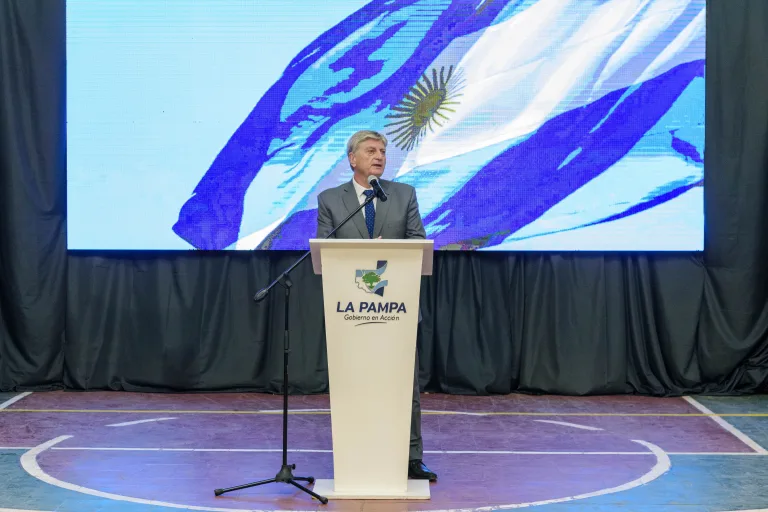 Gobierno anunció el llamado a licitación para construir el SUM en colegio de Toay