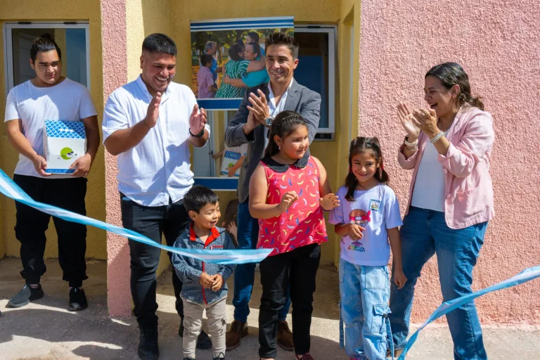 Cuatro familias de Puelén recibieron sus casas