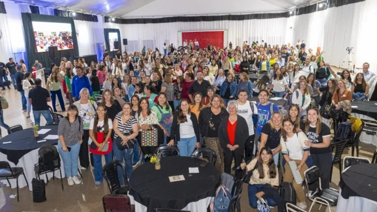 Docentes de La Pampa se capacitan en inclusión: ciclo de formación masiva y puntaje docente”