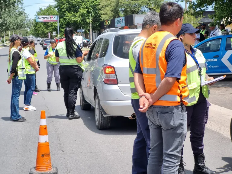 Agentes de tránsito de varias jurisdicciones se capacitaron en Santa Rosa