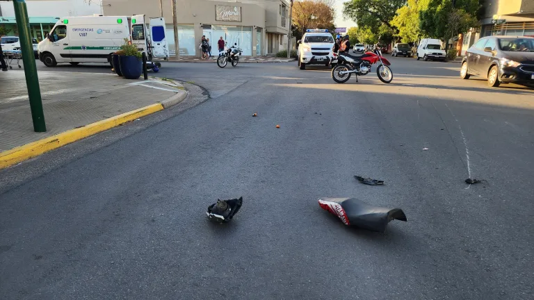 Accidentes casi simultáneos movilizan a SEM y policía