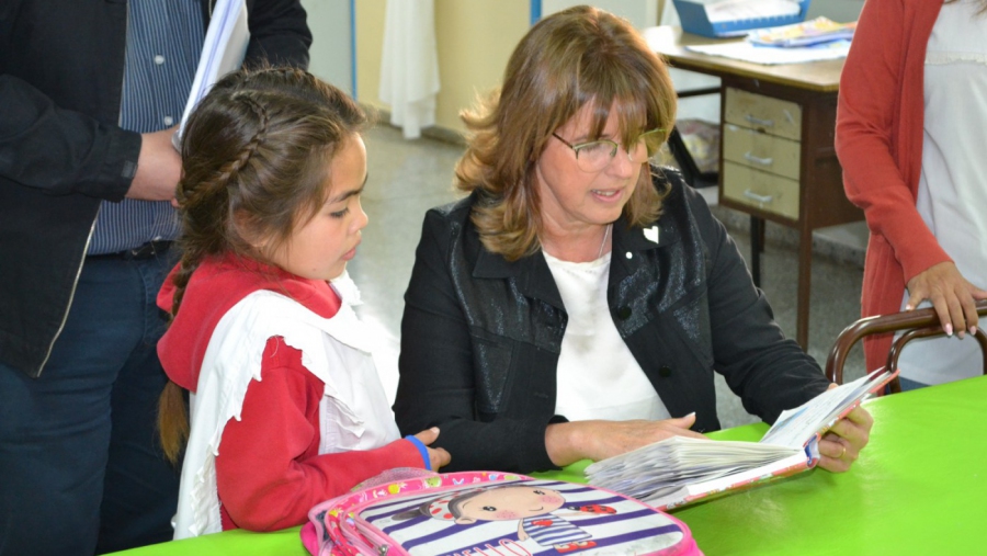 Educación: $3.500 millones en infraestructura y más de 10.000 estudiantes evaluados en 2024