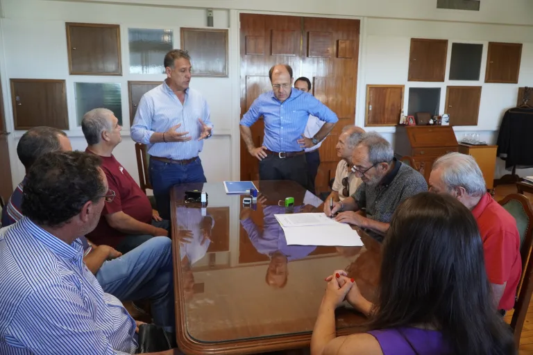 El Gobierno provincial otorgó $20 millones en créditos a cooperativas de Colonia Barón y Caleufú