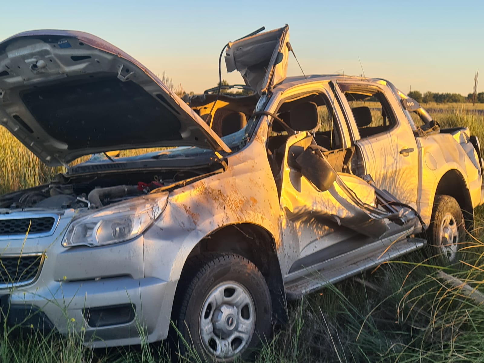 Tragedia en Ruta 9: Un muerto y un herido tras el vuelco de una Chevrolet S10