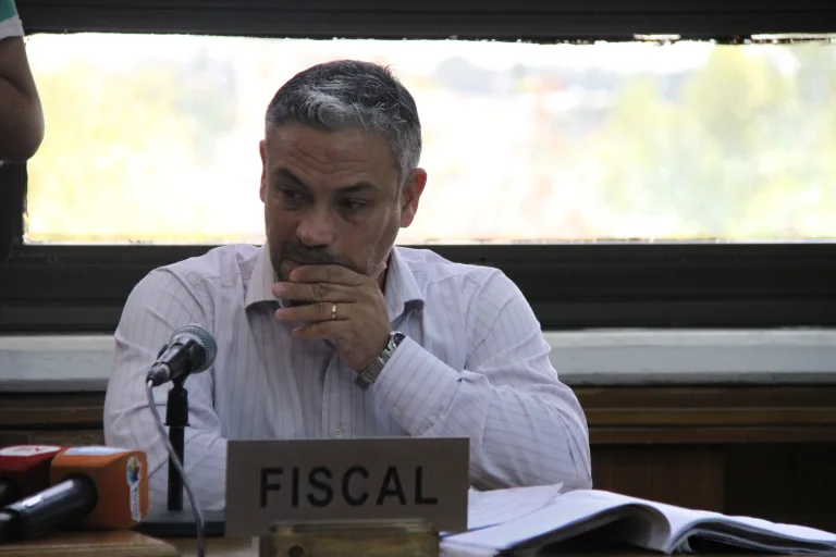 El fiscal Komarofky brindó detalles: menores identificados por retos virales y armas secuestradas en Rancul por amenzas a directivos