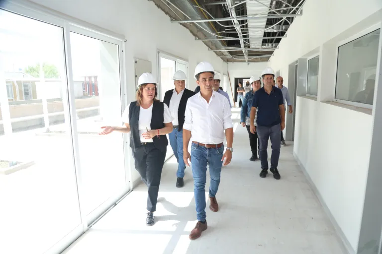 Alonso e Intronati sellan inversión de $11 millones para reforzar el sistema de saneamiento en General Pico
