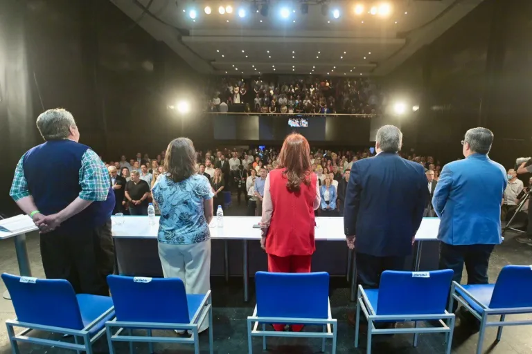 El faltazo de Ziliotto a CFK: mensaje político frente a los ruidos ajenos