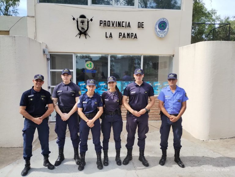 Aspirantes del Instituto Superior Policial fortalecen su formación en el terreno con prácticas en unidades y puestos camineros