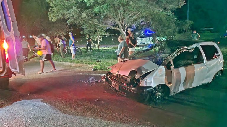 Vuelco en circunvalación y calle 36 deja a una mujer herida