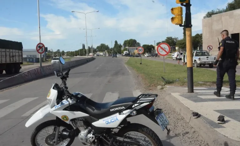 Tragedia en Santa Rosa: una joven de 22 años murió tras ser atropellada en un siniestro vial