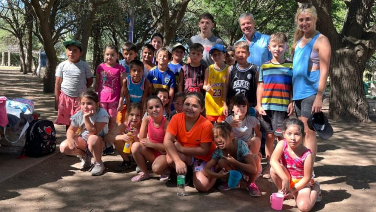 “Buscamos igualar oportunidades para que las y los chicos, a lo largo y a lo ancho de La Pampa puedan disfrutar del verano”, aseguró el Ministro Álvarez