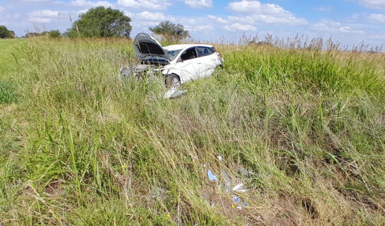 Vuelco en la Ruta 10: trasladan a la diputada María Laura Trapaglia y a su acompañante al hospital Favaloro