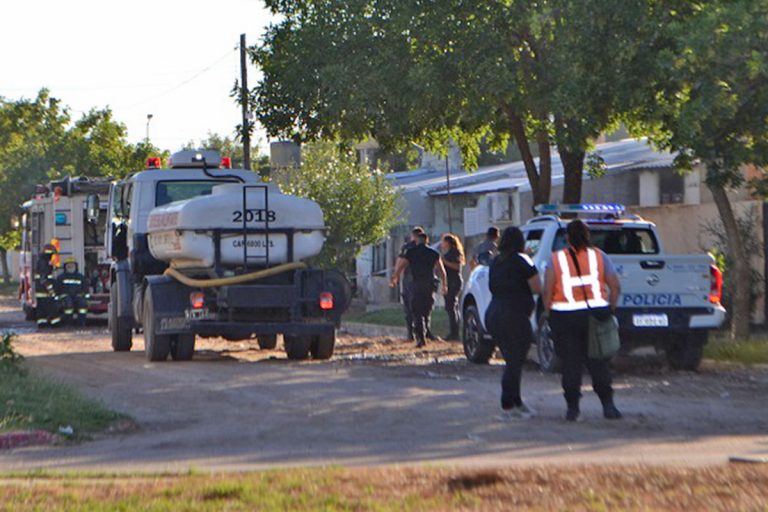 Tragedia en Eduardo Castex: una vela desencadenó el incendio fatal