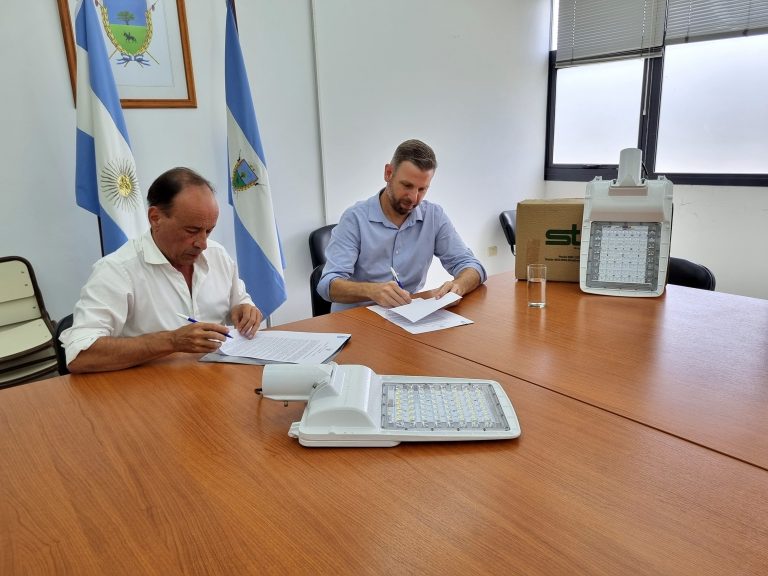 Refuerzan la seguridad vial con la instalación de 253 luminarias LED en Puestos Camineros
