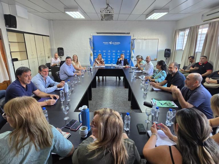 El Gobierno provincial mejora la oferta salarial para los estatales: inflación + un 7% de incremento real