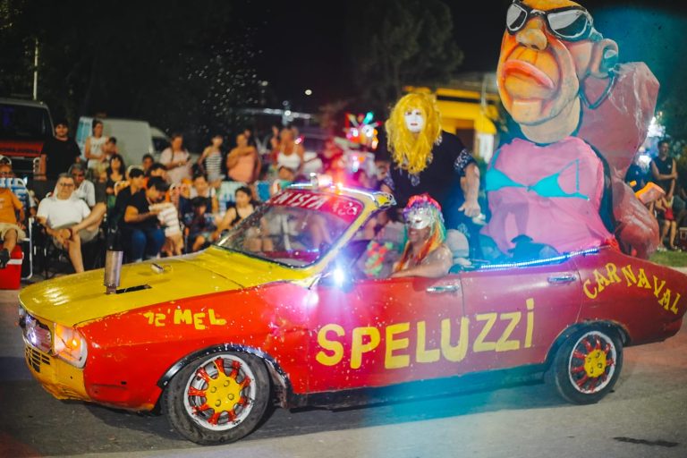 Speluzzi: la Capital Provincial del Carnaval deslumbró con dos días de música, color y alegría