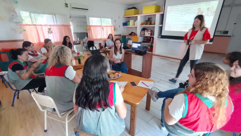 Desarrollo Social dictó capacitación a educadoras en salas de bebés de Macachín