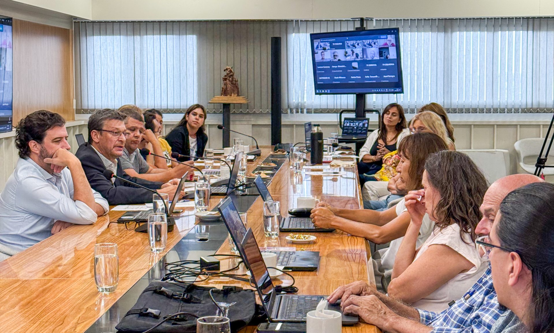 La UNLPam impulsa un programa para innovar la enseñanza con tecnología y IA