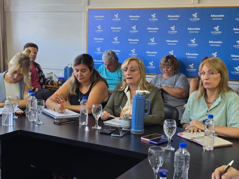 Paritaria: UTELPa consideró que la oferta es insuficiente y realizará asambleas