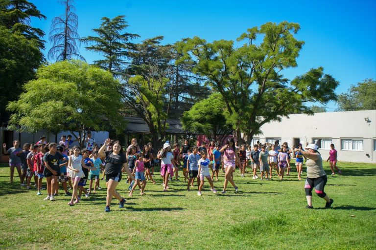 Niñez, música y color: un taller de murga en la colonia del Pro Vida