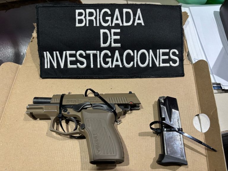 General Pico: hacían un allanamiento para detener una persona condenada por violencia de género, pero terminaron secuestrando un arma robada en 2022 y cocaína
