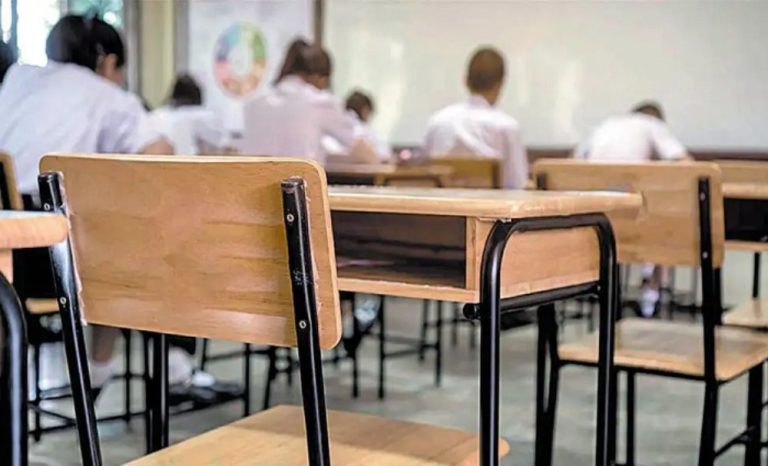 Sobreseen a madre investigada por faltas escolares de su hijo: la Justicia pampeana reconoció la autonomía del adolescente