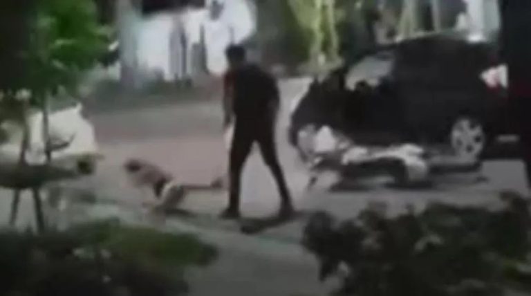 Agredió a su hija por circular en una moto sin casco: “Prefiero pegarle una piña antes que se mate”