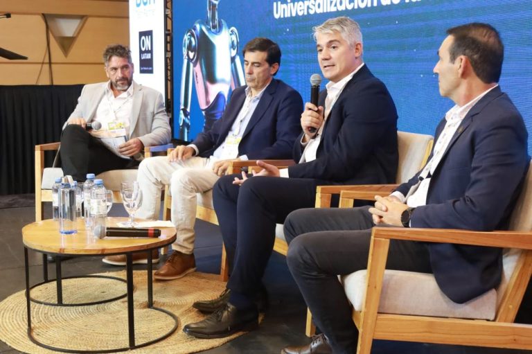 EMPATEL participó en el NPlay Cono Sur y cuestionó la falta de reglas claras en telecomunicaciones