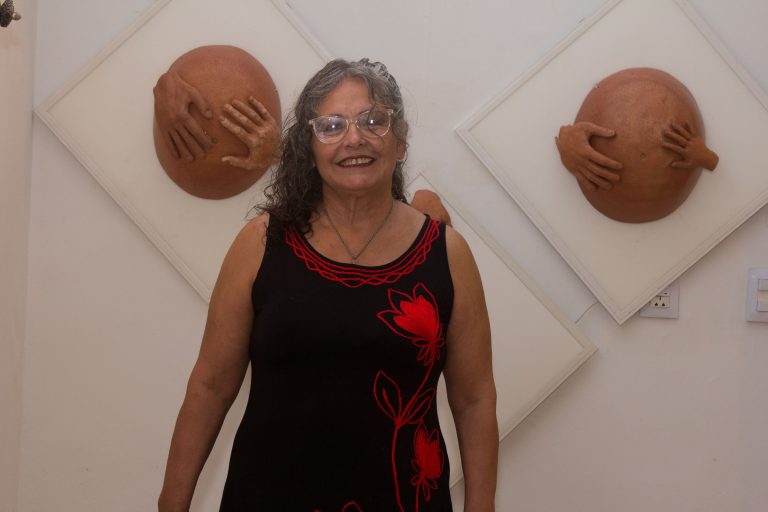 La ceramista pampeana Cristina Fiorucci expone en Buenos Aires