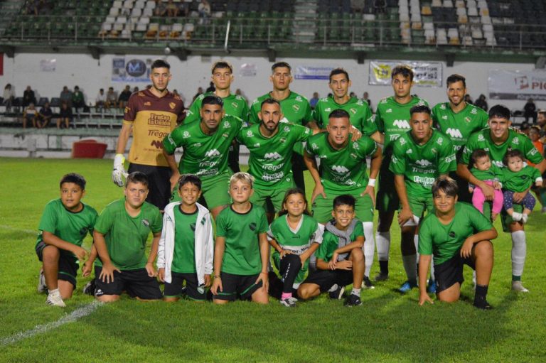 Ferro y Juventud Regional repartieron puntos en un duelo parejo