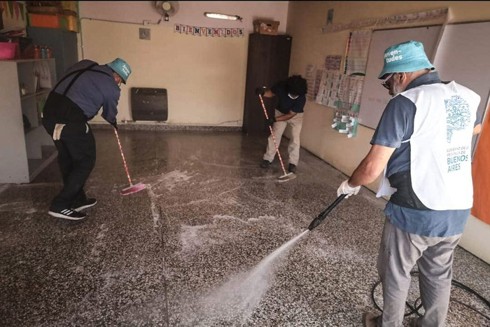 La Pampa envió kits escolares para estudiantes de Bahía Blanca