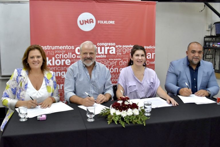 La intententa Alonso firmó nuevos convenios con la UNA: se dictarán las diplomaturas en muralismo, artes populares y luthería