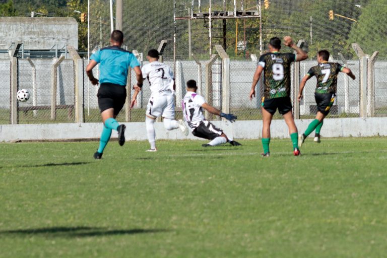 Liga Pampeana: Pico FBC cayó de local, Alvear FBC goleó y All Boys de Trenel venció a Costa