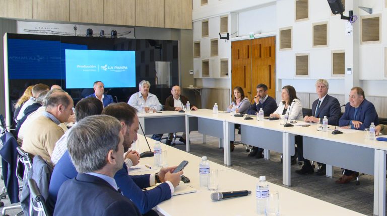 La Pampa unida en el reclamo por el levantamiento de la barrera sanitaria Patagónica: “Expandir mercados es clave”, dijo González