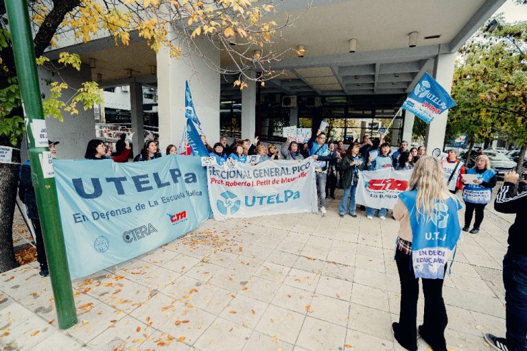 UTELPa y CTERA expresaron el repudio al fallo y exigieron por la no judicialización de la educación