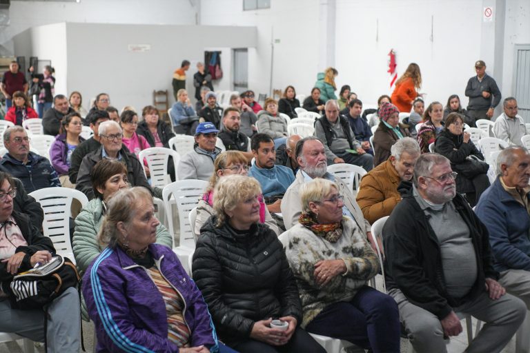 La Municipalidad y el INTA lanzaron el programa ‘Huerta en Casa’ para fomentar la producción familiar de alimentos