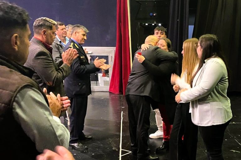 Sentido homenaje institucional al Comisario General Retirado Pablo Sergio Cayetano Rihl