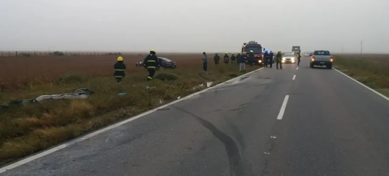 Tragedia en la Ruta 70: dos motociclistas murieron tras chocar con un auto que viajaba desde Eduardo Castex