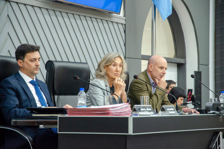 Se aprobó la recategorización de empleados públicos en la legislatura pampeana